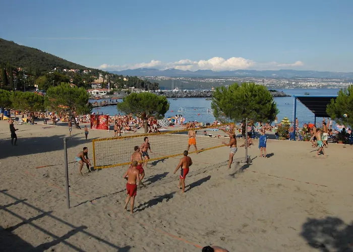 דירה Dujmic - 50m From The Sea With Private Parking *