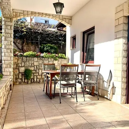 Dujmic - 50m From The Sea With Private Parking *