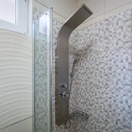 Dujmic - 50m From The Sea With Private Parking * Ičići