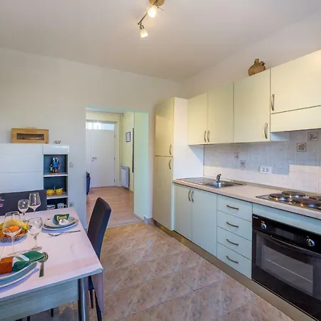 Dujmic - 50m From The Sea With Private Parking * Ičići