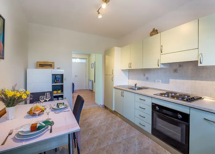 Dujmic - 50m From The Sea With Private Parking * Ičići